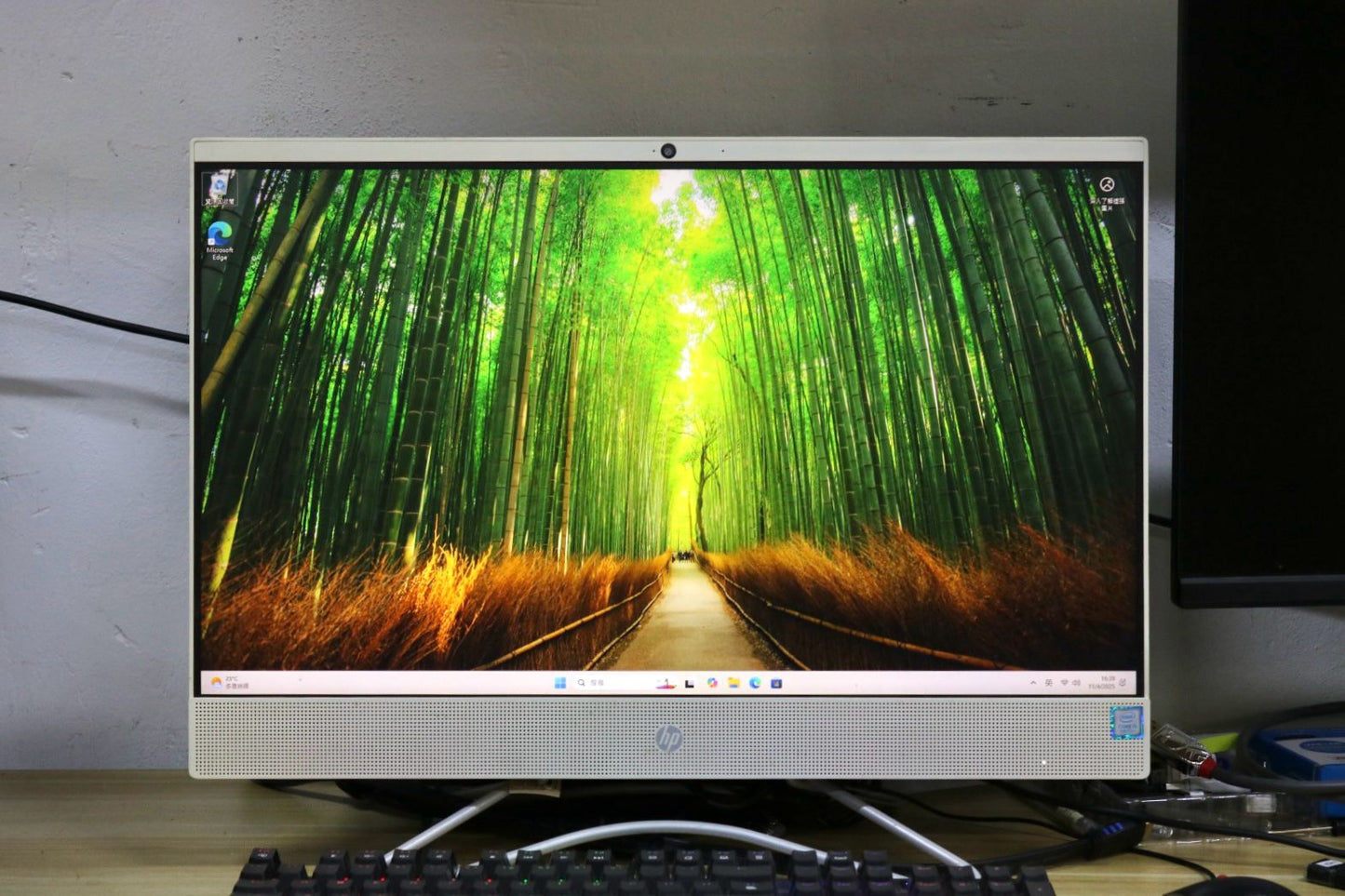 HP AIO 23吋 多合一桌上型電腦