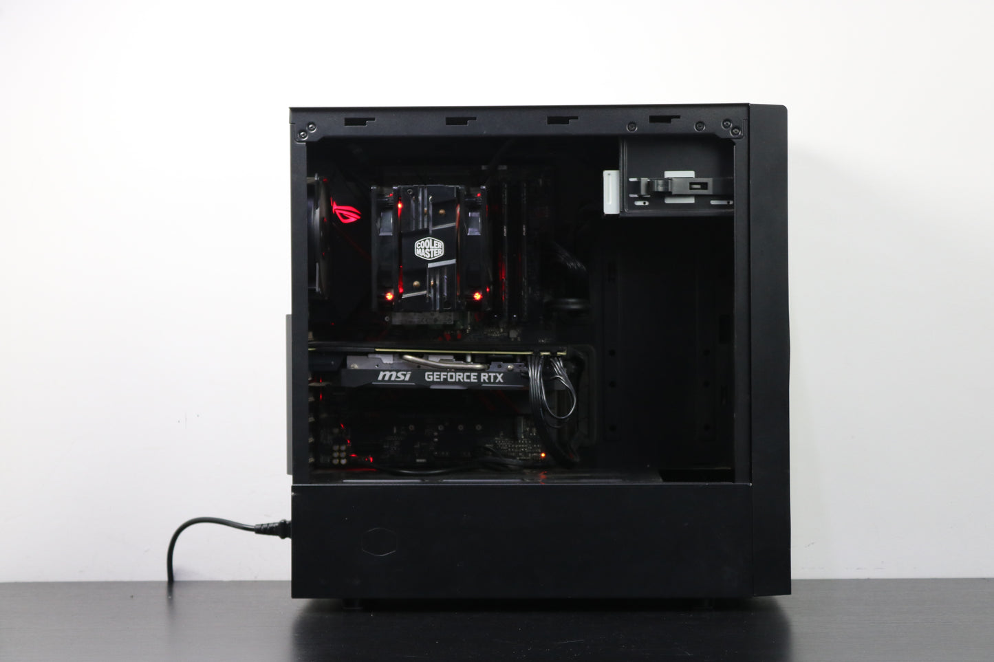 i7 MSI RTX2070 super 低調打機電腦 (i7 8700/2070 super/512G SSD/850W 火牛)